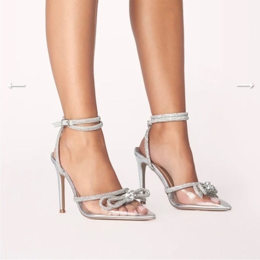Billini Elope Stiletto Size 8 Silver